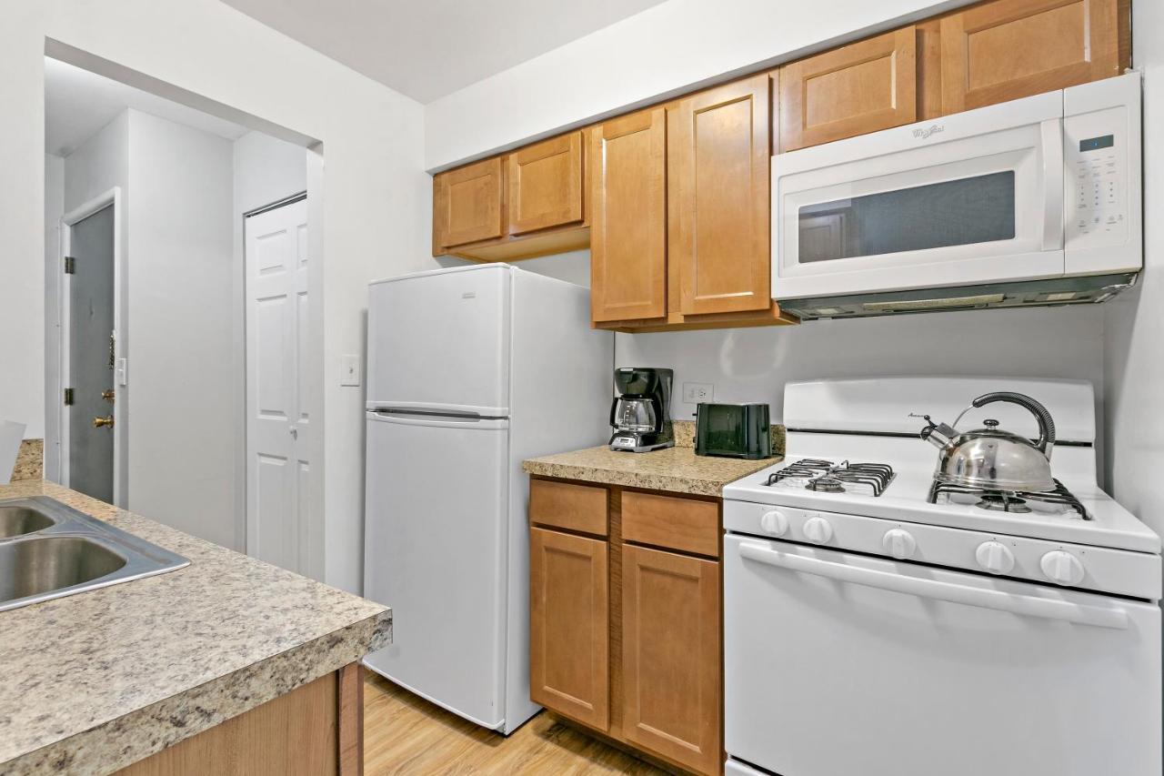 Stunning 1Br Apartment At Center Of Lakeview - Oakdale 211 Chicago Buitenkant foto